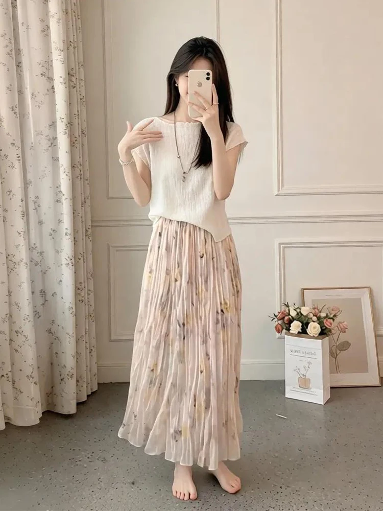 plus Size Women's Knitted Top And Vintage Skirt Set Comfortable Soft Style Fashionable Two-Piece Suit for Summer
plus Size Women's Knitted Top And Vintage Skirt Set Comfortable Soft Style Fashionable Two-Piece Suit for Summer