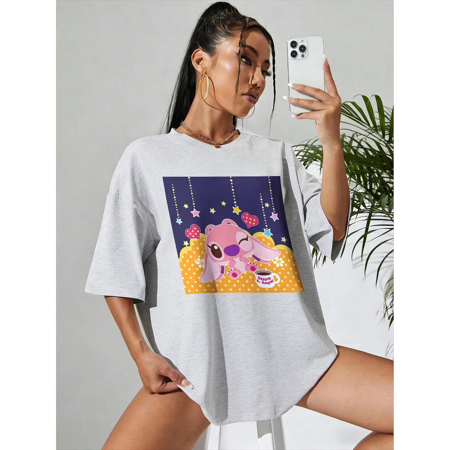 Летние футболки с рисунком Дисней Стич 2026, комплект для родителей и детей, высококачественные классические топы из чистого хлопка, модные классические топы с короткими рукавами, унисекс
Летние футболки с рисунком Дисней Стич 2026, комплект для родителей и детей, высококачественные классические топы из чистого хлопка, модные классические топы с короткими рукавами, унисекс