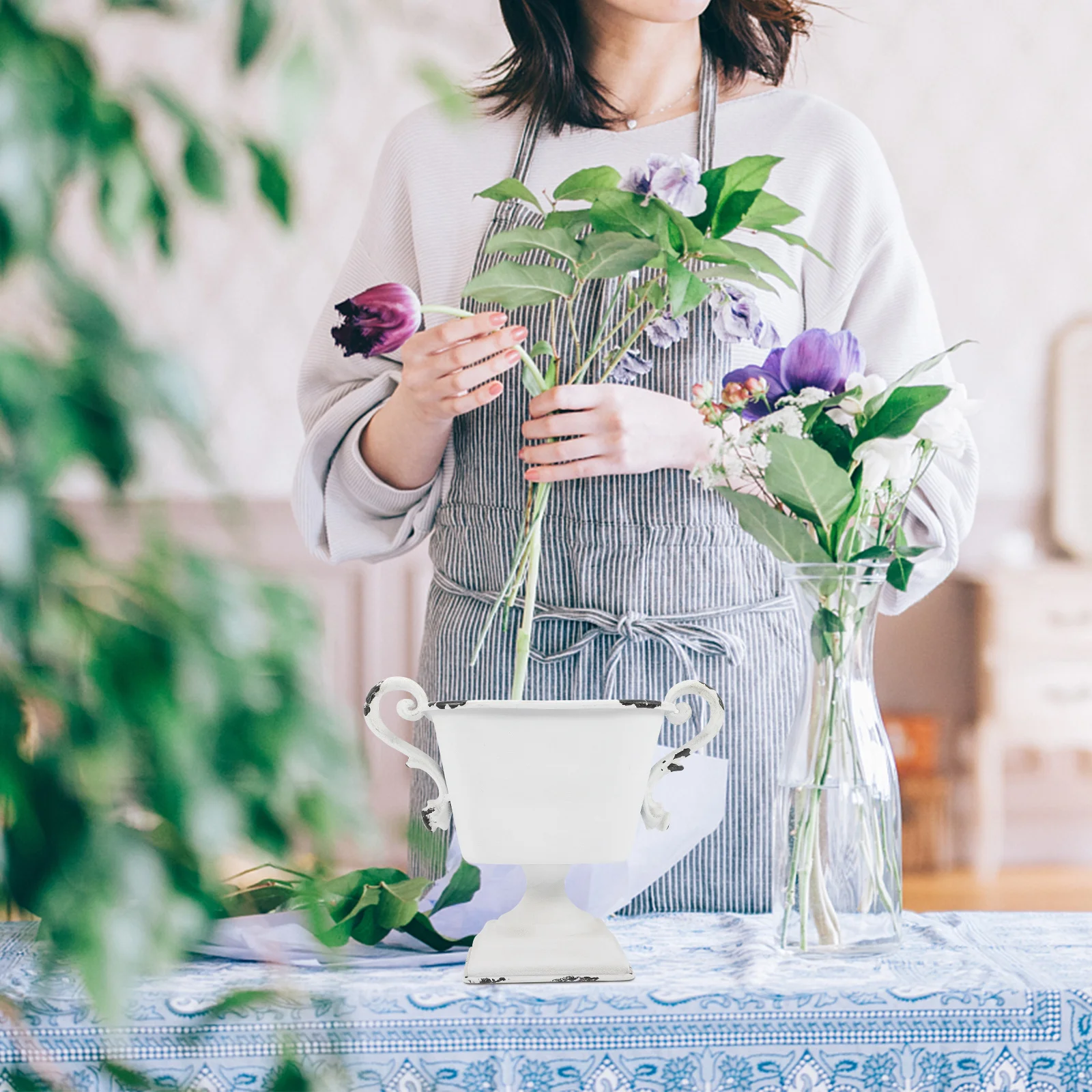 Vintage Vase Metal Flower Vase Rustic Home Decor For Centerpiece Modern Farmhouse Wedding Party Floral Arrangement
Vintage Vase Metal Flower Vase Rustic Home Decor For Centerpiece Modern Farmhouse Wedding Party Floral Arrangement