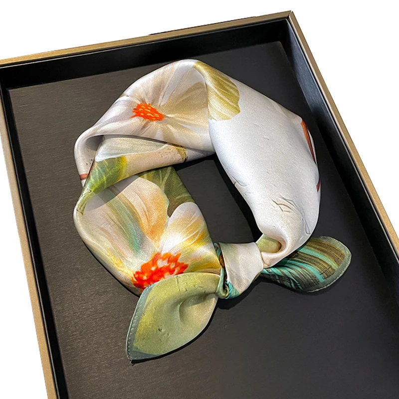 2025 Chinese Stylish Lotus Printing 100% Silk Scarf Female Mulberry Small Shawls Neck Tie Protection Bag Hair Ribbon
2025 Chinese Stylish Lotus Printing 100% Silk Scarf Female Mulberry Small Shawls Neck Tie Protection Bag Hair Ribbon