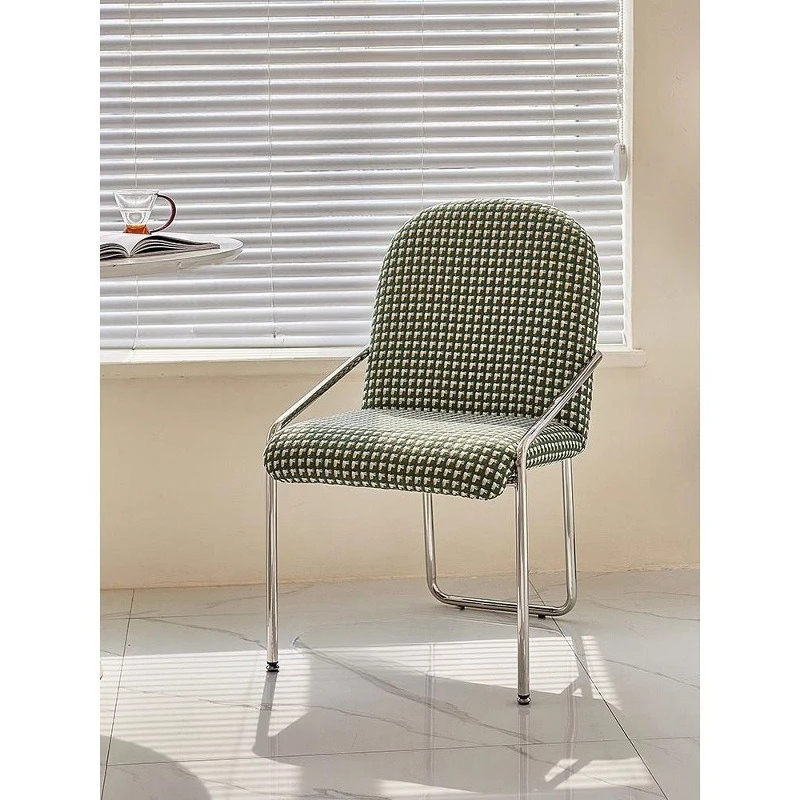 Nordic simple modern creative designer retro bar chair outdoor balcony restaurant armchair bar stool
Nordic simple modern creative designer retro bar chair outdoor balcony restaurant armchair bar stool