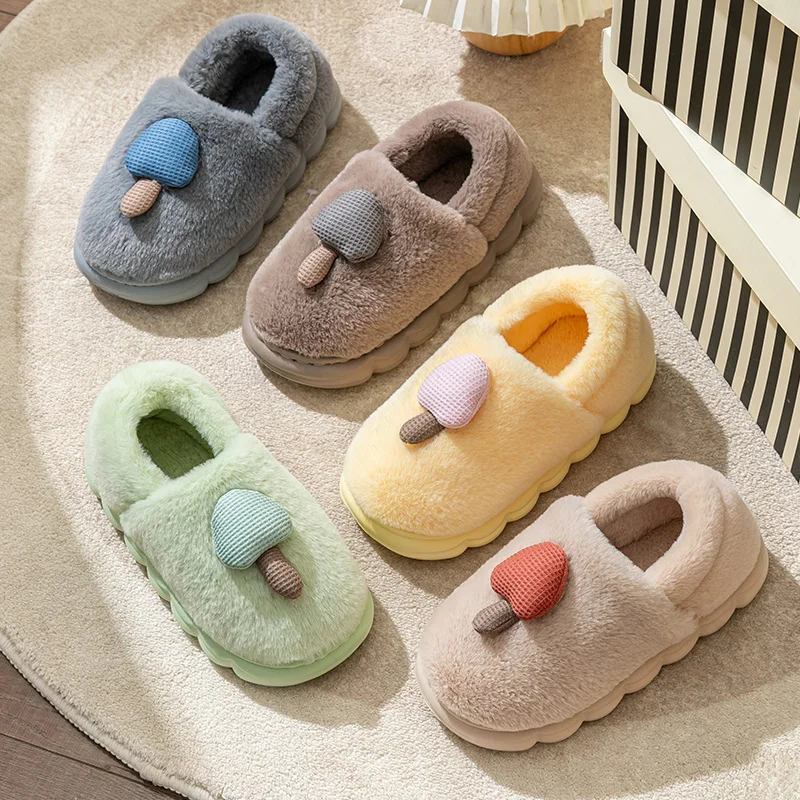 Winter cotton slippers for cute women, mushroom shaped outerwear, plush warmth, thick sole, anti slip home bag with heel
Winter cotton slippers for cute women, mushroom shaped outerwear, plush warmth, thick sole, anti slip home bag with heel