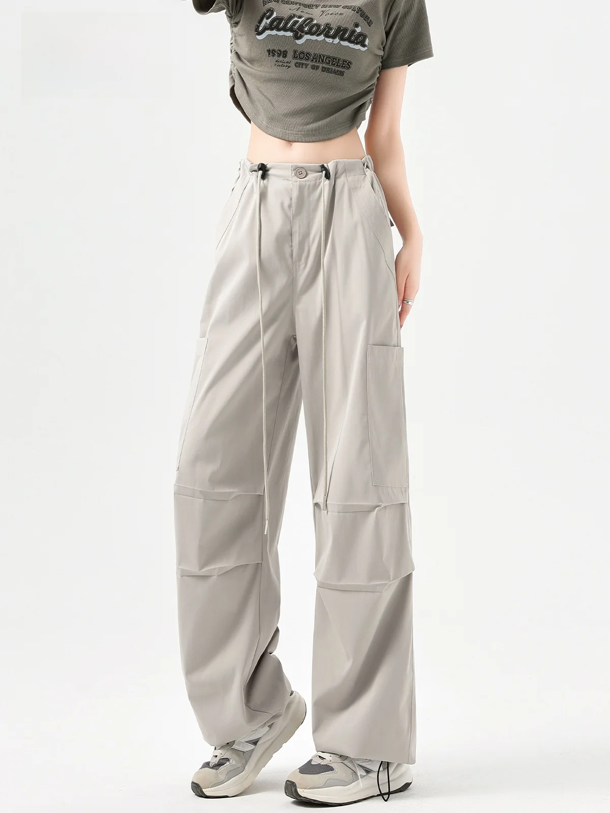 Женские летние тонкие брюки для работы с высокой талией, свободного кроя, маленького размера, повседневные, быстросохнущие, спортивные, для поездок на работу
Женские летние тонкие брюки для работы с высокой талией, свободного кроя, маленького размера, повседневные, быстросохнущие, спортивные, для поездок на работу