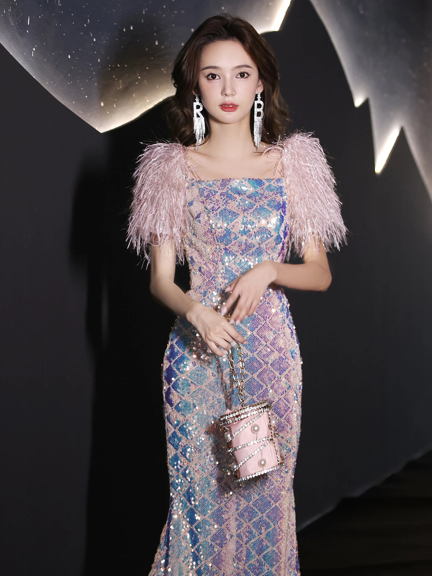 Ele Engagement Evening Gown Women's New 2026 High-End Feel Host Fi Tail Year Conference Sparkling Winter Long Dr
Ele Engagement Evening Gown Women's New 2026 High-End Feel Host Fi Tail Year Conference Sparkling Winter Long Dr