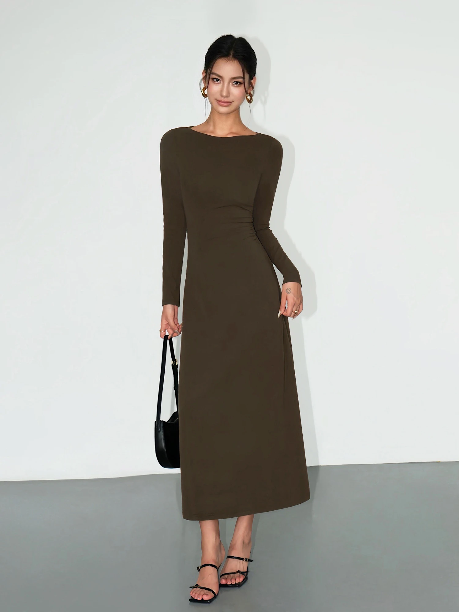 Elegant Long Sleeve Slim Fit Dress NEVA HU One Shoulder Waist Cinched Floor Length Gown for Women Casual Style Cotton Blend
Elegant Long Sleeve Slim Fit Dress NEVA HU One Shoulder Waist Cinched Floor Length Gown for Women Casual Style Cotton Blend