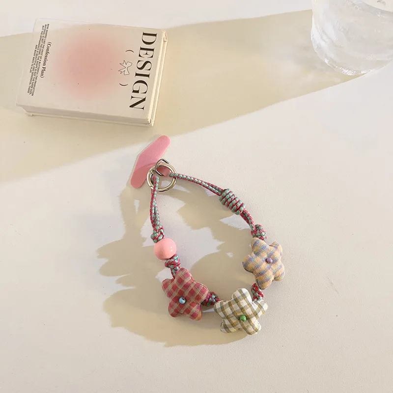 Women Light Luxury Fabric Star Flower Wrist Strap Anti-lost Short Mobile Lanyard Fashion Cellphone Charm Keychain
Women Light Luxury Fabric Star Flower Wrist Strap Anti-lost Short Mobile Lanyard Fashion Cellphone Charm Keychain