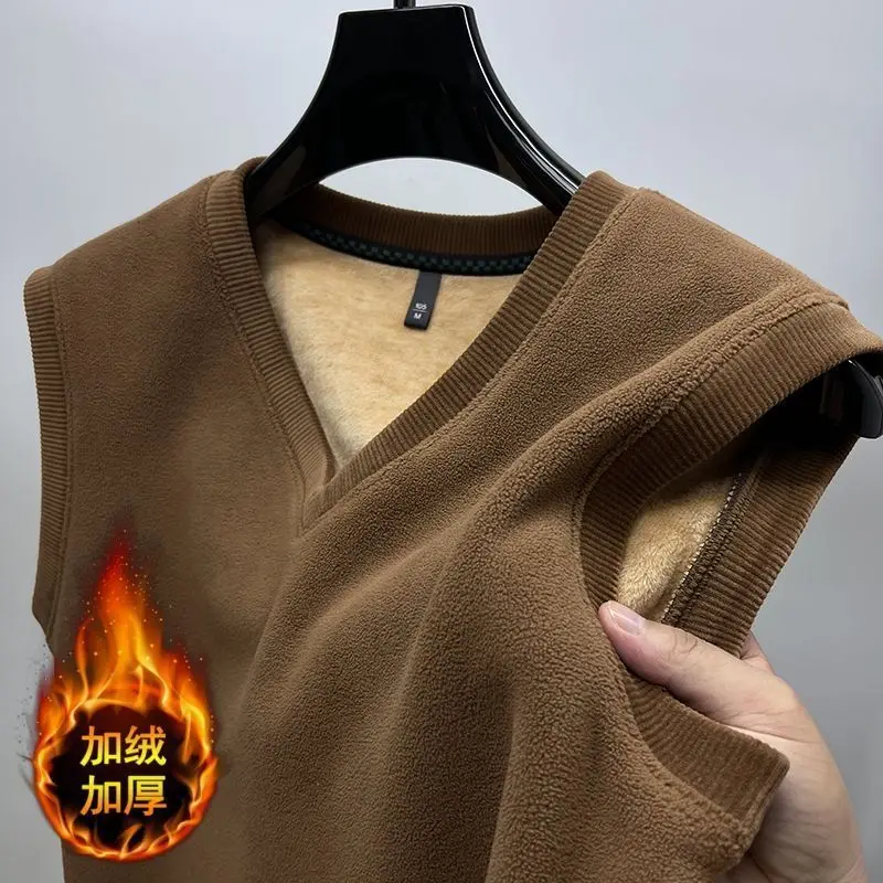 Осень-зима без рукавов плюс размер Harajuku флисовый жилет простота универсальные винтажные пуловеры топ повседневная модная мужская одежда
Осень-зима без рукавов плюс размер Harajuku флисовый жилет простота универсальные винтажные пуловеры топ повседневная модная мужская одежда