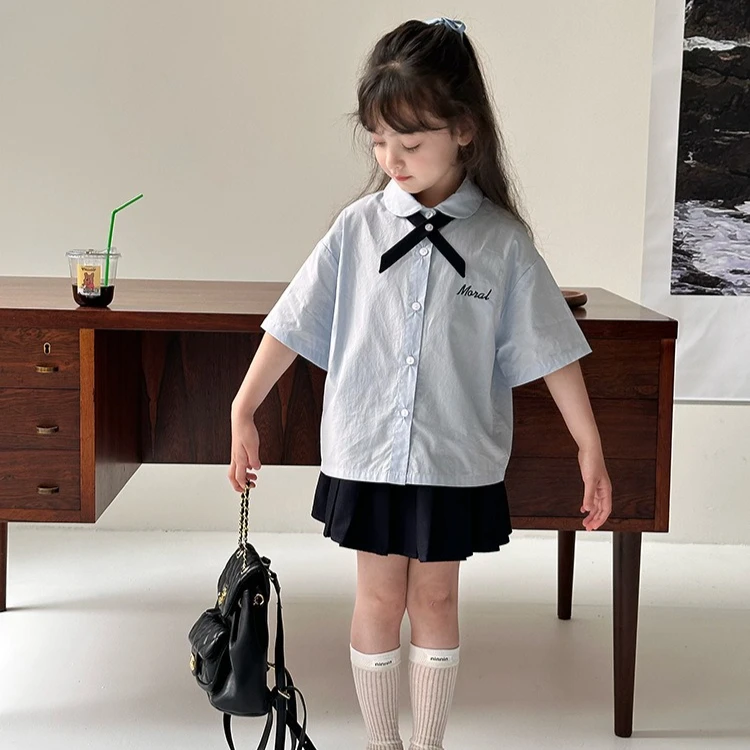 Girl Suit 2025 Summer New Childrens Clothing Girl Baby Fashion Thai Preppy Shirt Pleated Skirt Two Sets of Casual Simple Daily
Girl Suit 2025 Summer New Childrens Clothing Girl Baby Fashion Thai Preppy Shirt Pleated Skirt Two Sets of Casual Simple Daily