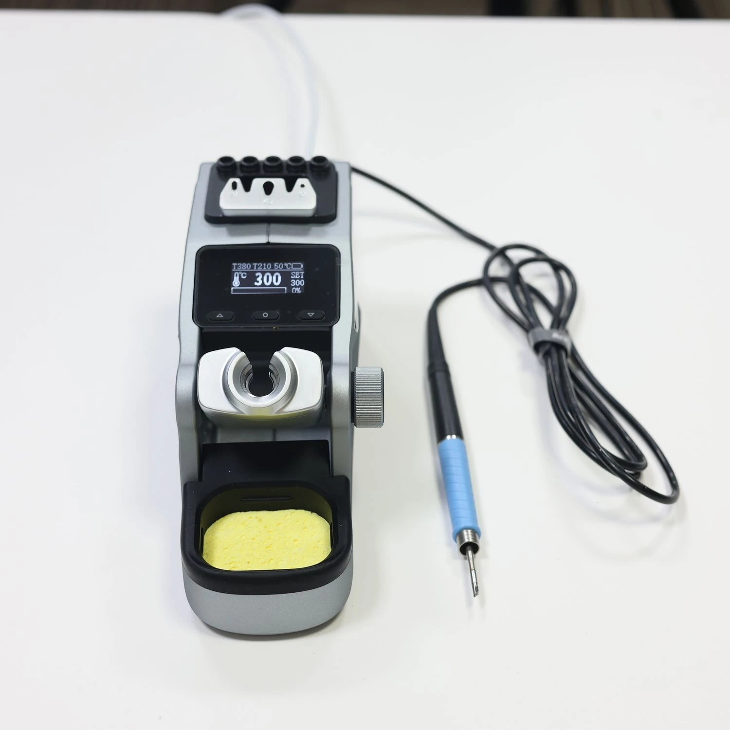 Digital Welding Station AIxun T380 80W Soldering Station T210/T115 Handle Rapid Heat C210 C115 Soldering Tips Motherboard Repair
Digital Welding Station AIxun T380 80W Soldering Station T210/T115 Handle Rapid Heat C210 C115 Soldering Tips Motherboard Repair