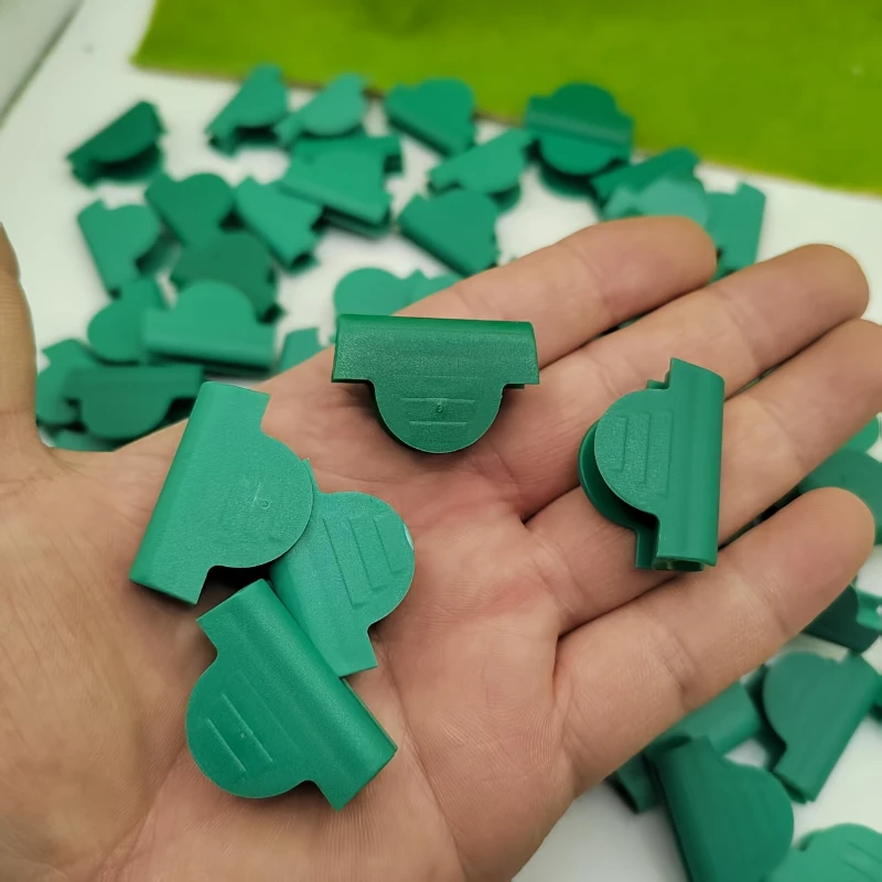 50pcs Green Plastic Greenhouse Film Clips - Heavy-Duty Windproof Garden Clips for Securing Mulch, Tarp & Plant Covers
50pcs Green Plastic Greenhouse Film Clips - Heavy-Duty Windproof Garden Clips for Securing Mulch, Tarp & Plant Covers