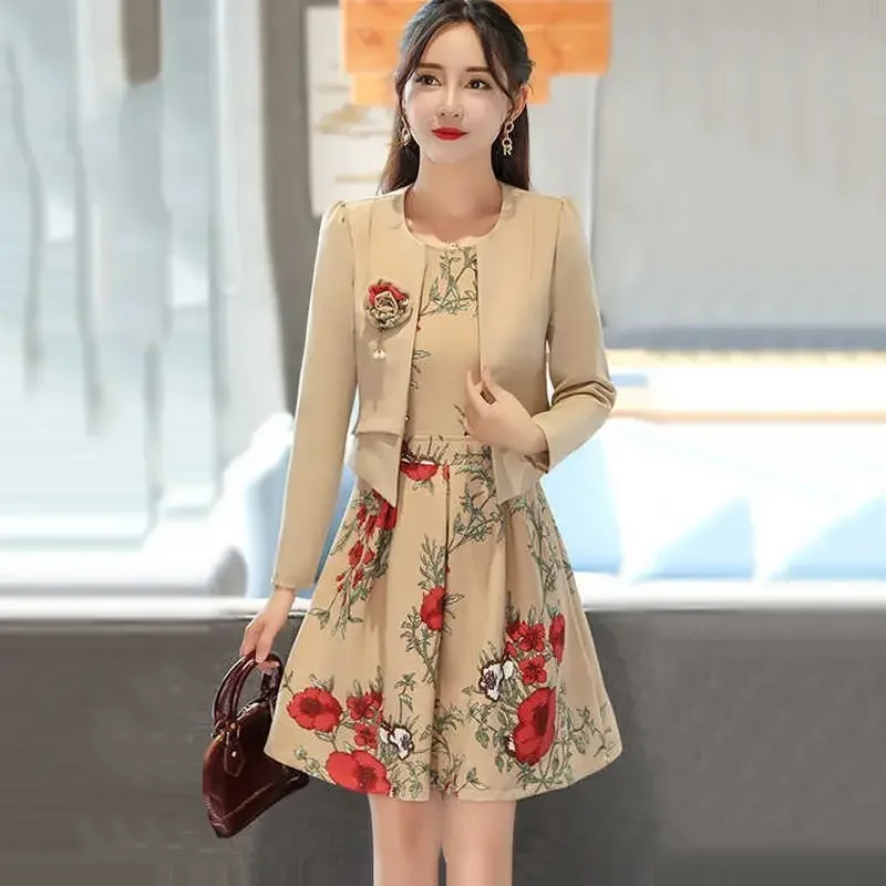 Women's Birthday Skirt Suit 2025 New Spring And Autumn Slim Print Dress Long Sleeve Coat Short Shirts 2 Two Piece Sets For Women
Women's Birthday Skirt Suit 2025 New Spring And Autumn Slim Print Dress Long Sleeve Coat Short Shirts 2 Two Piece Sets For Women