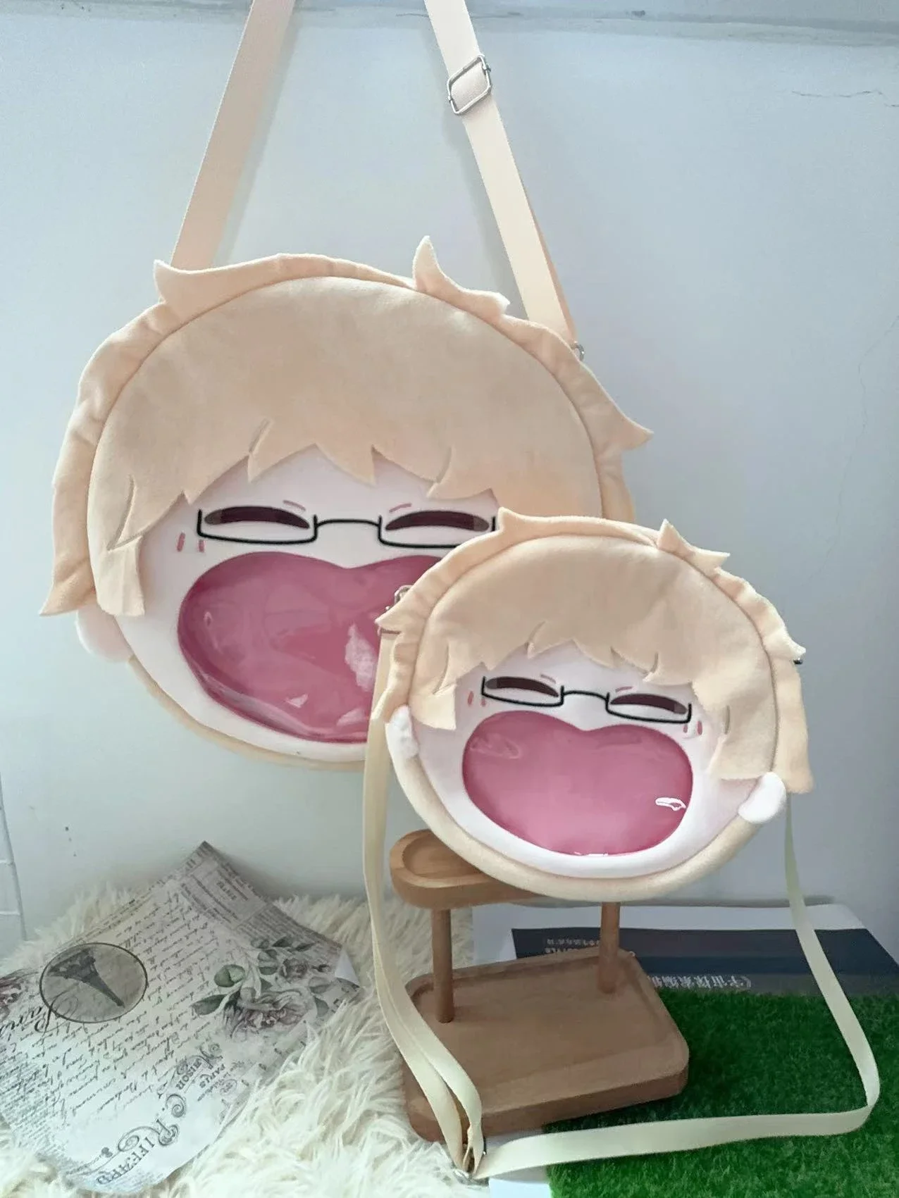 Game Anime Kei Tsukishima Cosplay Big Mouth Transparent itabag Student Zipper Backpack Messenger Bags Shoulder
Game Anime Kei Tsukishima Cosplay Big Mouth Transparent itabag Student Zipper Backpack Messenger Bags Shoulder