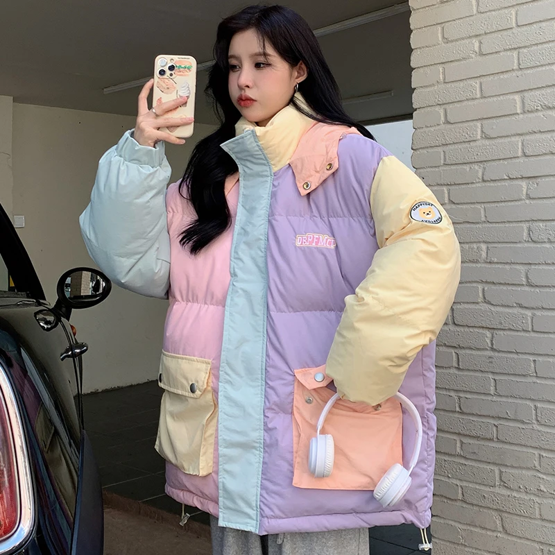 2023 Winter Women Cotton Coat Fashion Korean Thick Hooded Patchwork Color Windproof Jacket Padded Warm Women Clothes Parkas Coat
2023 Winter Women Cotton Coat Fashion Korean Thick Hooded Patchwork Color Windproof Jacket Padded Warm Women Clothes Parkas Coat