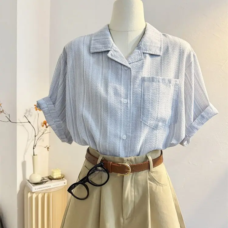 Short Sleeve Shirts Womens Jacquard Patchwork Pintuck Loose Shirt Outdoor Activity Artistic Modern Student Youthful Lightwear
Short Sleeve Shirts Womens Jacquard Patchwork Pintuck Loose Shirt Outdoor Activity Artistic Modern Student Youthful Lightwear