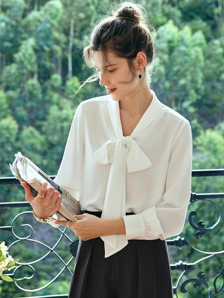 OLrain Women's French Blouse 2025 Autumn New in Tie Collar Long Sleeve Shirt Solid Female Elegant Women's Clothing M56QX65912
OLrain Women's French Blouse 2025 Autumn New in Tie Collar Long Sleeve Shirt Solid Female Elegant Women's Clothing M56QX65912