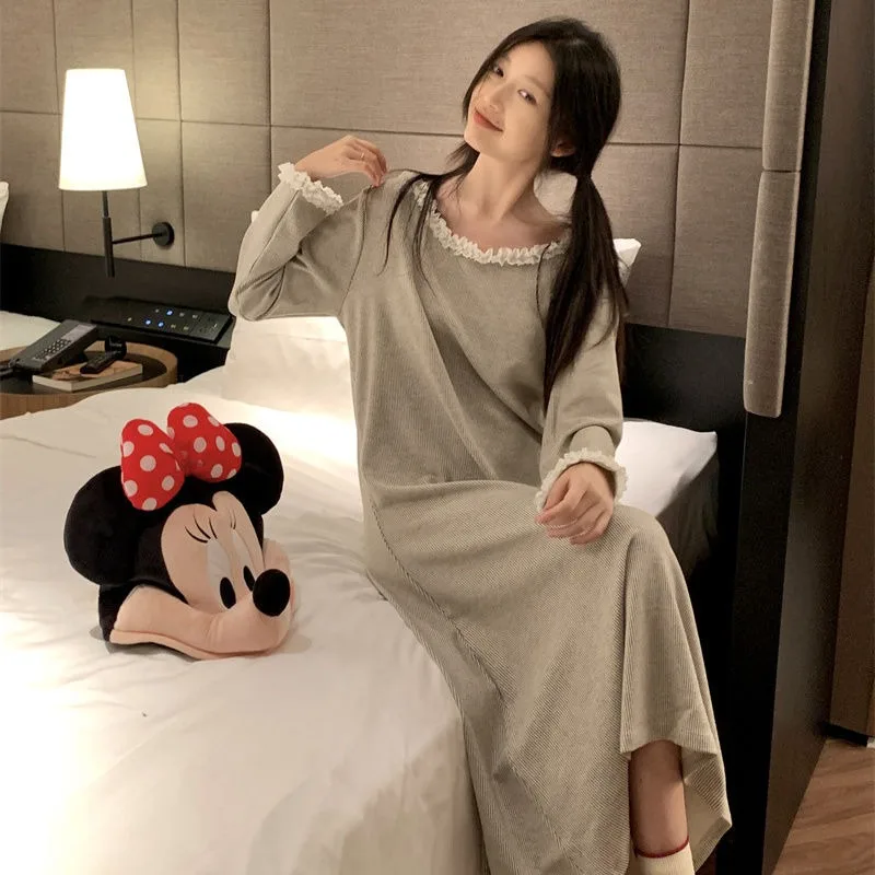 One Piece Pajamas Women's Autumn Korean Stripes Nightgown Weet Lace Long Sleeves Night Dresses Loungewear Home Wear 2025 New
One Piece Pajamas Women's Autumn Korean Stripes Nightgown Weet Lace Long Sleeves Night Dresses Loungewear Home Wear 2025 New