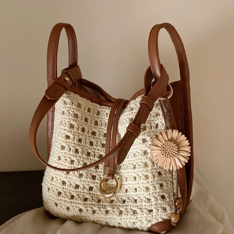 Classic Leather Handbags For Ladies - Shoulder And Tote Bags Women's Famous Designer Elegant
Classic Leather Handbags For Ladies - Shoulder And Tote Bags Women's Famous Designer Elegant