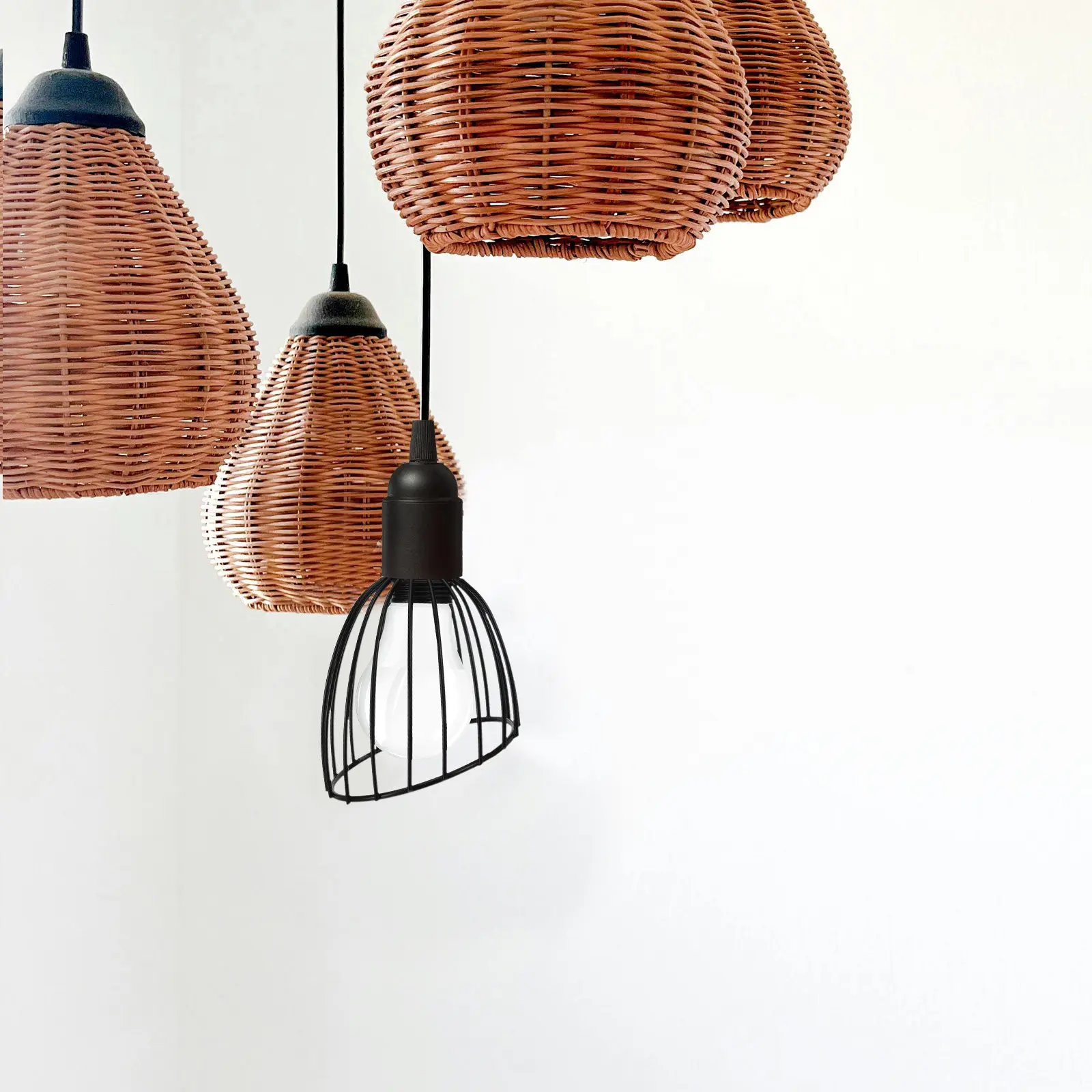 Mini Iron Lamp Shade Vintage Industrial Wire Cage Design for Pendant Ceiling Wall Desk Lamp Fixture Decorative Light Cover
Mini Iron Lamp Shade Vintage Industrial Wire Cage Design for Pendant Ceiling Wall Desk Lamp Fixture Decorative Light Cover
