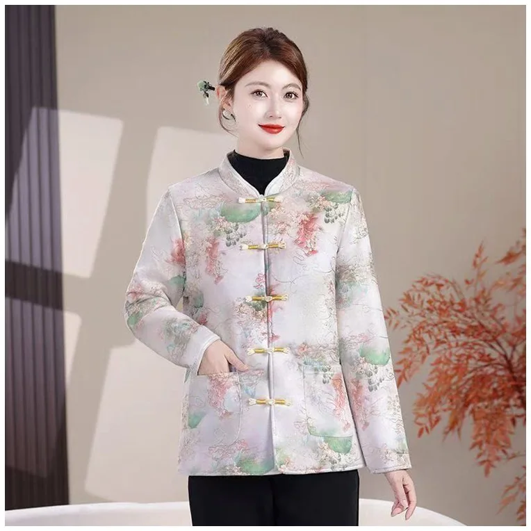 Winter 2025 New Chinese Sle Retro Floral Cotton Jaet Warm Outerwear Thiened Knitted Cotton Coat for Women
Winter 2025 New Chinese Sle Retro Floral Cotton Jaet Warm Outerwear Thiened Knitted Cotton Coat for Women