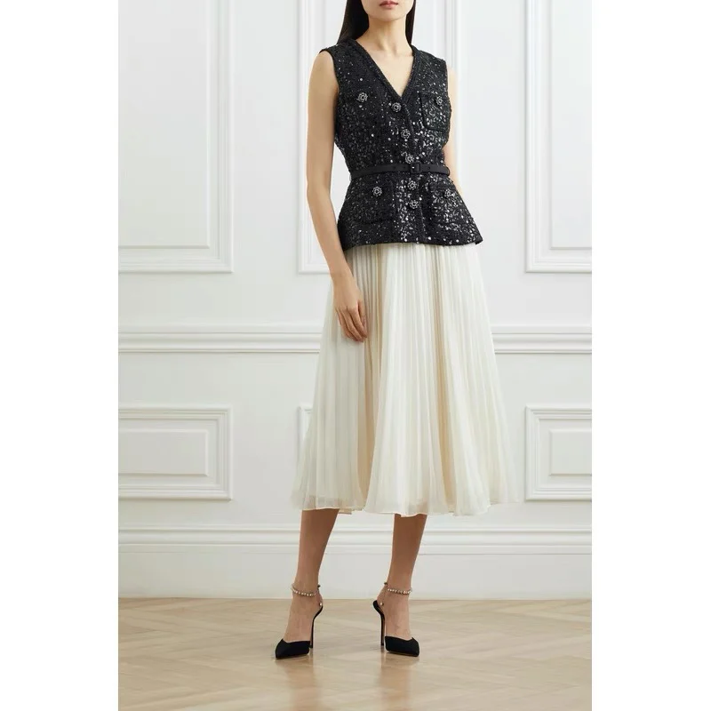 Pleated Maxi Dress for Women 2024 New Spring Sequin Design Slim Casual Sleeveless Robes with Belt
Pleated Maxi Dress for Women 2024 New Spring Sequin Design Slim Casual Sleeveless Robes with Belt