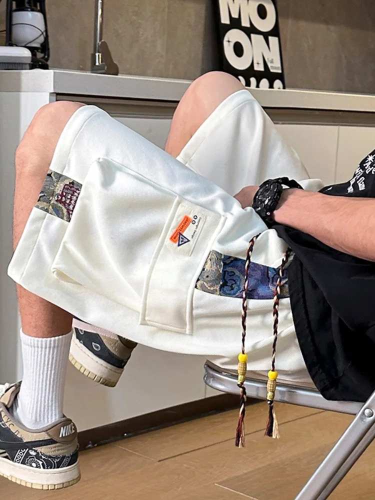 Мужские летние тонкие свободные шорты с вышивкой в виде медведя, в американском ретро-стиле, повседневные спортивные баскетбольные брюки, дышащие
Мужские летние тонкие свободные шорты с вышивкой в виде медведя, в американском ретро-стиле, повседневные спортивные баскетбольные брюки, дышащие