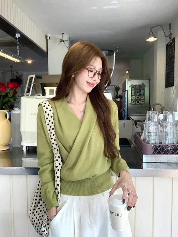 Korean Style Long Sleeve Cross V-Neck Knitted Top Women's Slim Fit Fashion Design Autumn Winter New Arrival Breathable Soft P...
Korean Style Long Sleeve Cross V-Neck Knitted Top Women's Slim Fit Fashion Design Autumn Winter New Arrival Breathable Soft P...