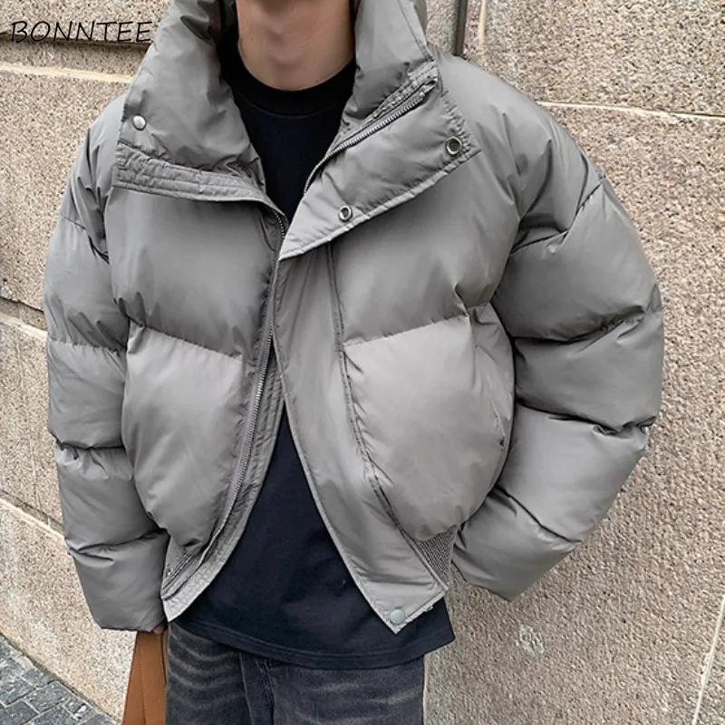 Толстые парки для мужчин, зимние теплые уличные стенд, американские повседневные красивые пальто, зимняя одежда, куртки, верхняя одежда для пар, шикарная новинка
Толстые парки для мужчин, зимние теплые уличные стенд, американские повседневные красивые пальто, зимняя одежда, куртки, верхняя одежда для пар, шикарная новинка