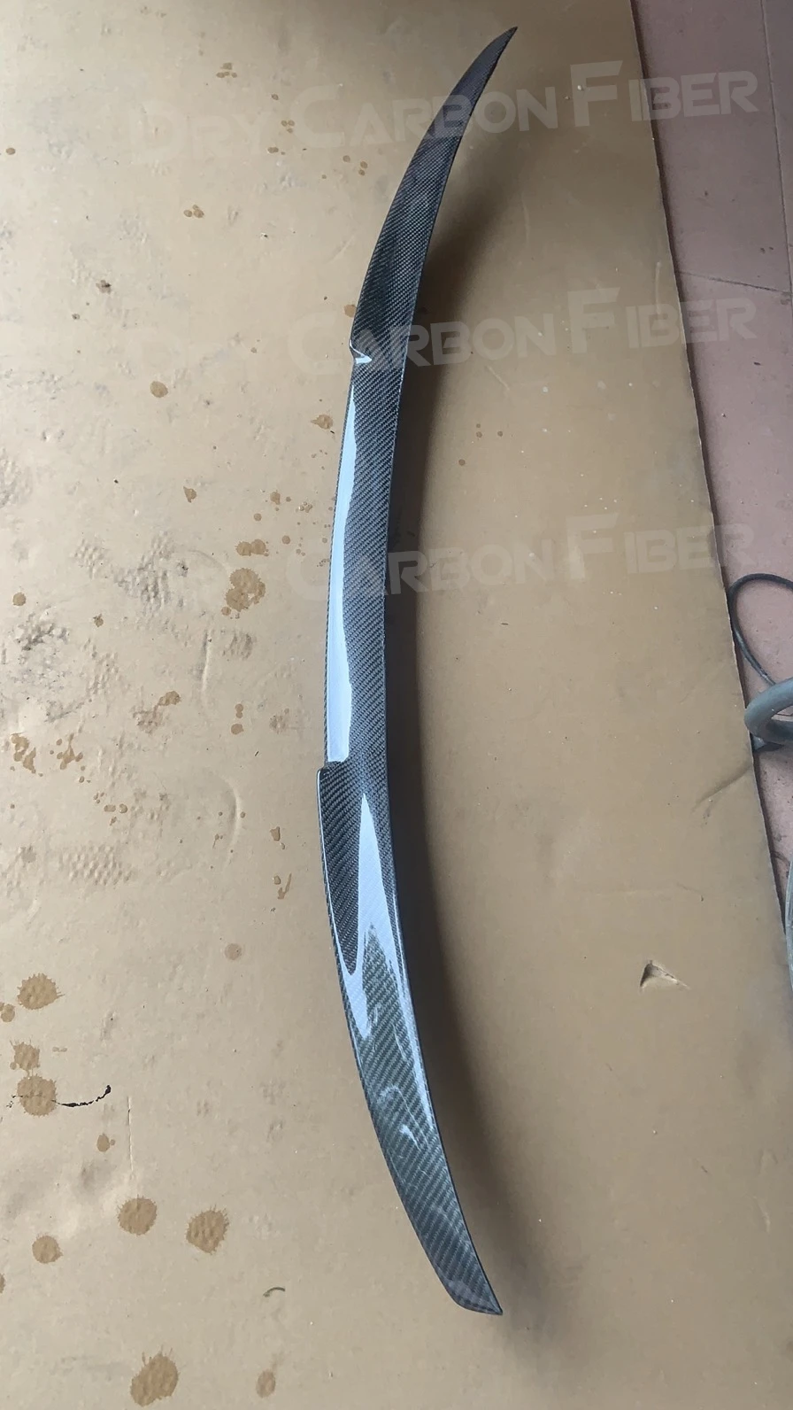 Carbon Fiber Car Rear Trunk Lip Spoiler FRP Unpainted Black Boot Wings for Audi A3 Sline S3 Sedan 4 Door V Style 2013-2018
Carbon Fiber Car Rear Trunk Lip Spoiler FRP Unpainted Black Boot Wings for Audi A3 Sline S3 Sedan 4 Door V Style 2013-2018