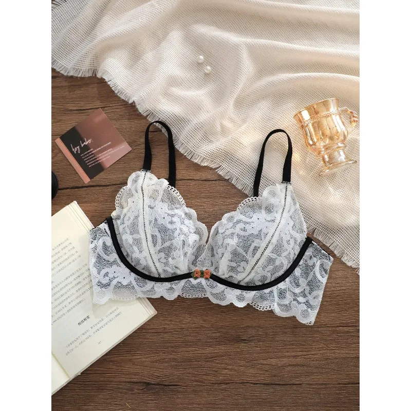 Hot Sale Retro Cream Rose Floral Lace Bra Wire Free Lift Up Support Breathable Soft Daily Leisure Young Female Intimates S-XL
Hot Sale Retro Cream Rose Floral Lace Bra Wire Free Lift Up Support Breathable Soft Daily Leisure Young Female Intimates S-XL