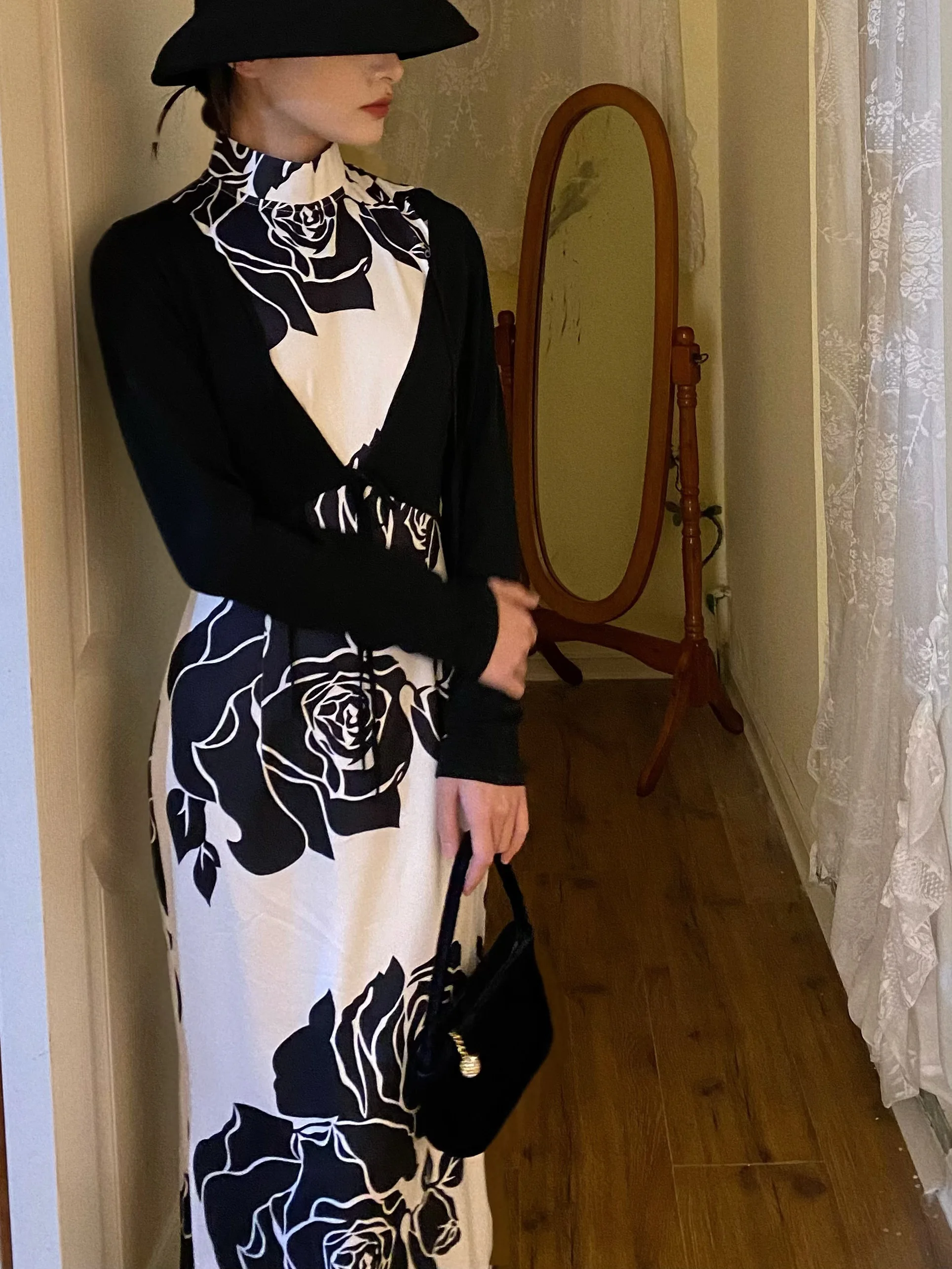 Lam Muimui Retro Rose Print Elastici Daily Qipao Dr Elegance Long Skirt Chinese Sle High Slit No Sve Women's Dr
Lam Muimui Retro Rose Print Elastici Daily Qipao Dr Elegance Long Skirt Chinese Sle High Slit No Sve Women's Dr