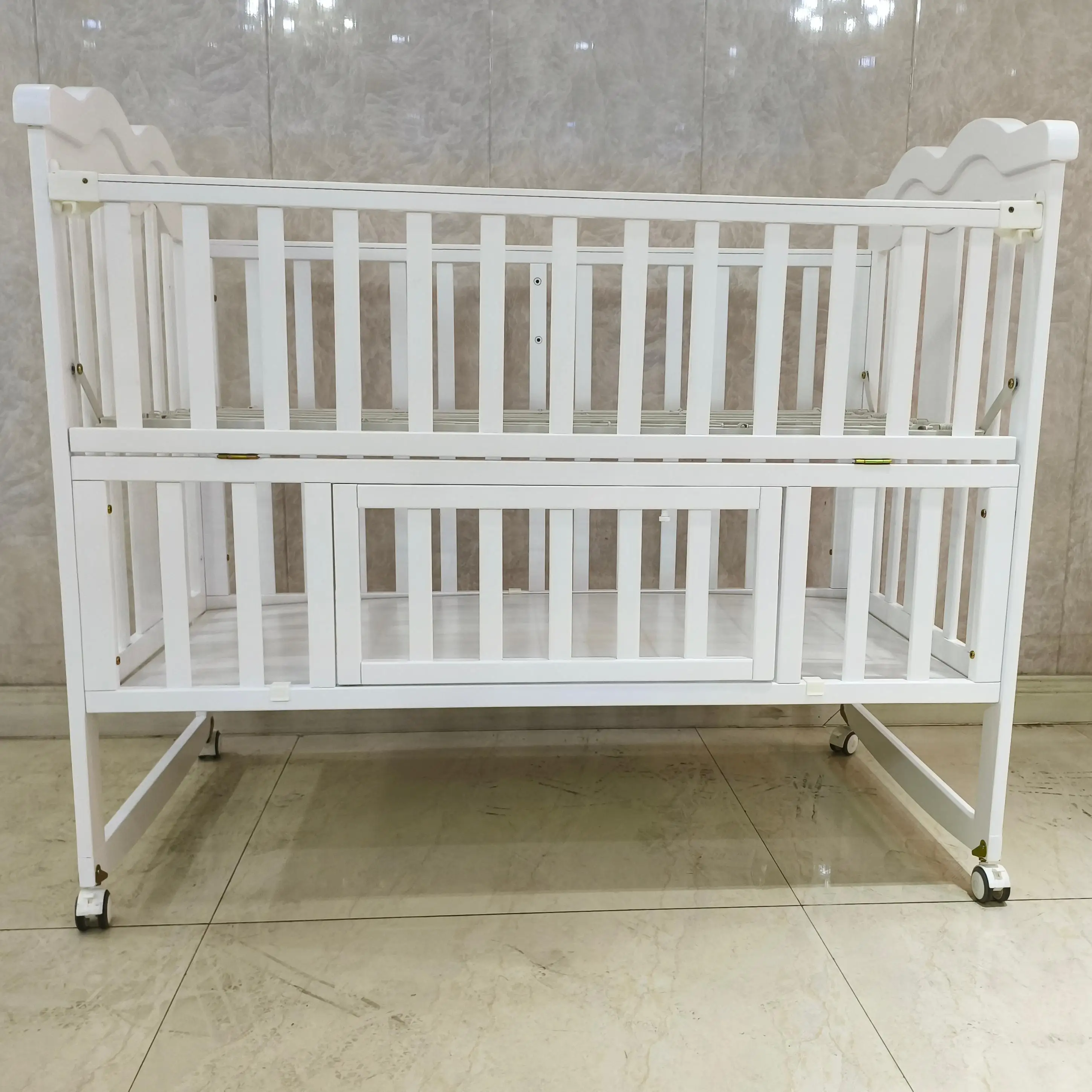 Portable White Newborn Sleeping White Cot Cribs Wooden Baby Bed with Drawers
Portable White Newborn Sleeping White Cot Cribs Wooden Baby Bed with Drawers