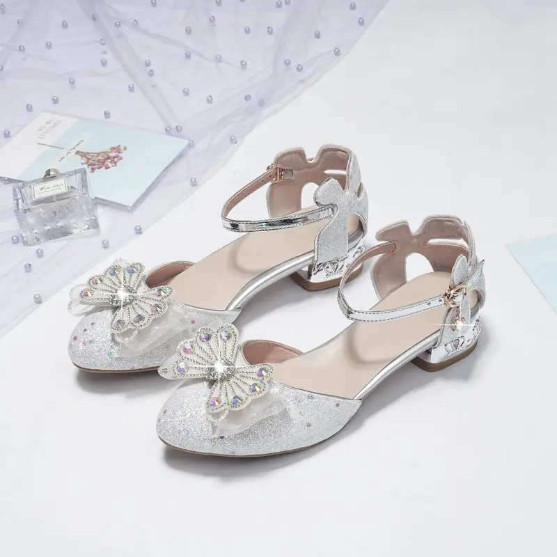 ORCHALISA Sweet Women Shoes 42 43 Princess Girls Sandals Round Toe Bowknot Rhinestone Butterfly Buckle Strap Small Size 28 29 30
ORCHALISA Sweet Women Shoes 42 43 Princess Girls Sandals Round Toe Bowknot Rhinestone Butterfly Buckle Strap Small Size 28 29 30