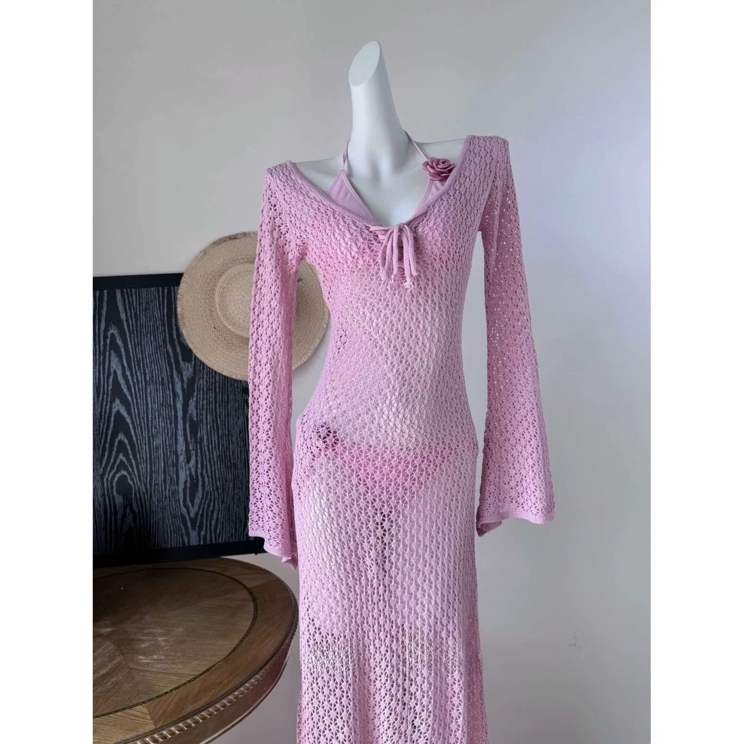 Pink Knitted Flikini Tee-piece Set Beach Vaion Photoaphy Separate Swimsuit Casual Summer Outfit for Women
Pink Knitted Flikini Tee-piece Set Beach Vaion Photoaphy Separate Swimsuit Casual Summer Outfit for Women