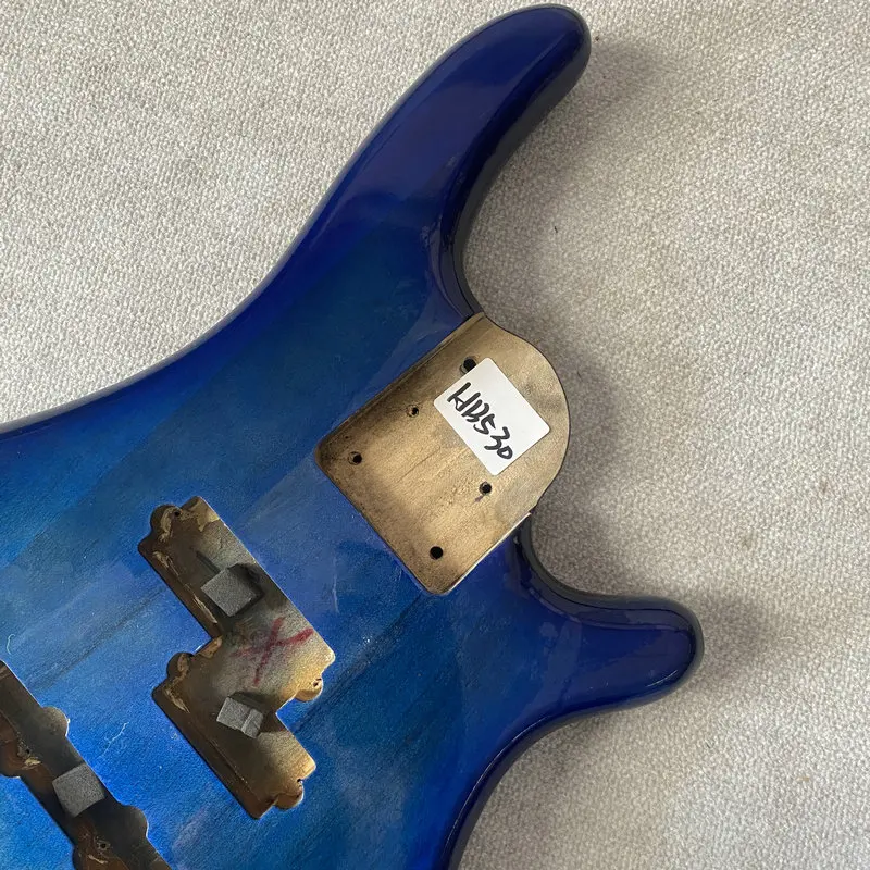 HB530 Прозрачный синий цвет Корпус бас-гитары из цельного дерева PJB для замены активного электрического бас-гитара и сделай сам с краской пошкодам по дереву 5 или 6s
HB530 Прозрачный синий цвет Корпус бас-гитары из цельного дерева PJB для замены активного электрического бас-гитара и сделай сам с краской пошкодам по дереву 5 или 6s