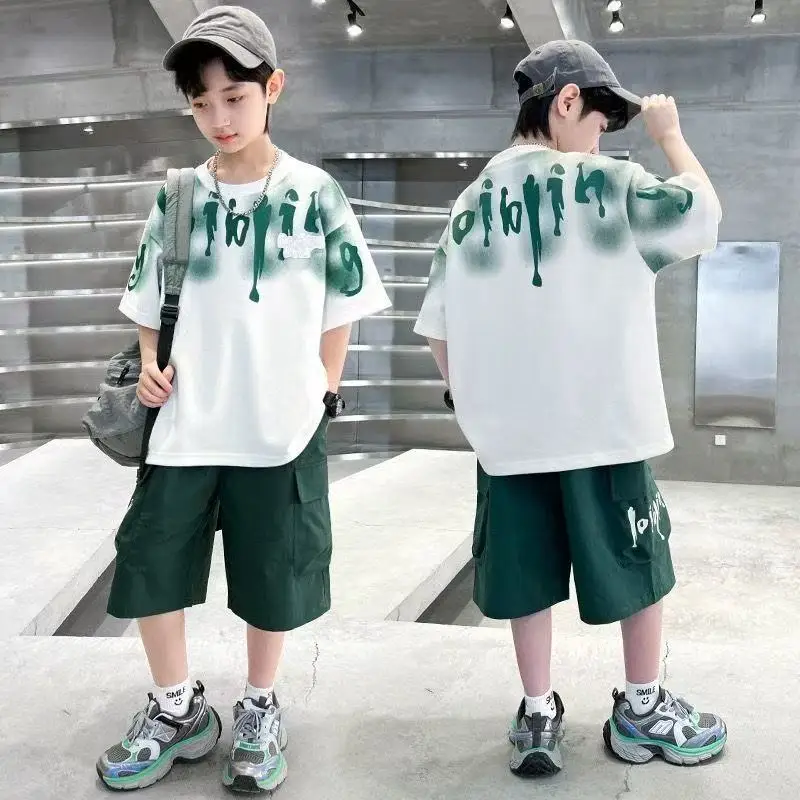 Boys Summer Polo Shirt Set New Children's Fashionable Short sleeved Boys and Babies Summer Clothing Two Piece Set Kids Outfits
Boys Summer Polo Shirt Set New Children's Fashionable Short sleeved Boys and Babies Summer Clothing Two Piece Set Kids Outfits