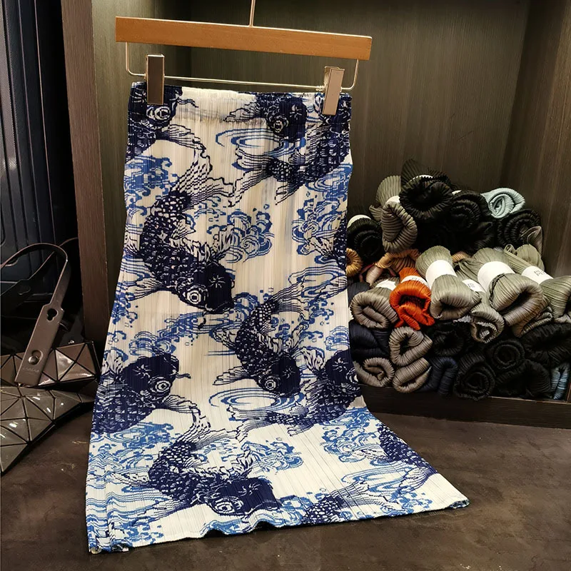 Miyake плиссированная юбка в стиле кантри, складная юбка с тушью, женская летняя плиссированная юбка средней длины с высокой талией и драпировкой
Miyake плиссированная юбка в стиле кантри, складная юбка с тушью, женская летняя плиссированная юбка средней длины с высокой талией и драпировкой