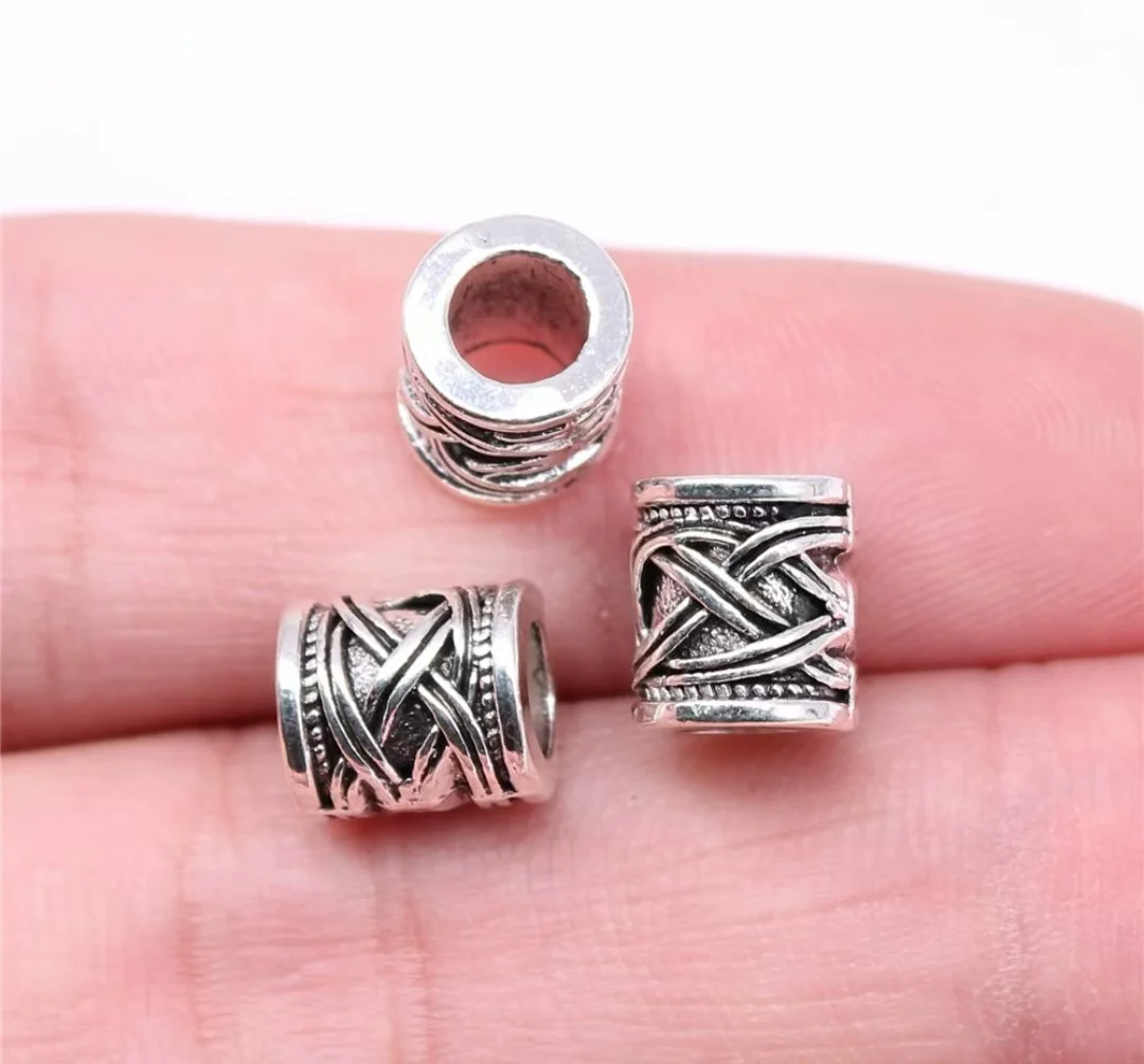 15pcs 9x9x8mm Zinc alloy metal tibetan silver plated bead T0301 for jewelry making 
15pcs 9x9x8mm Zinc alloy metal tibetan silver plated bead T0301 for jewelry making