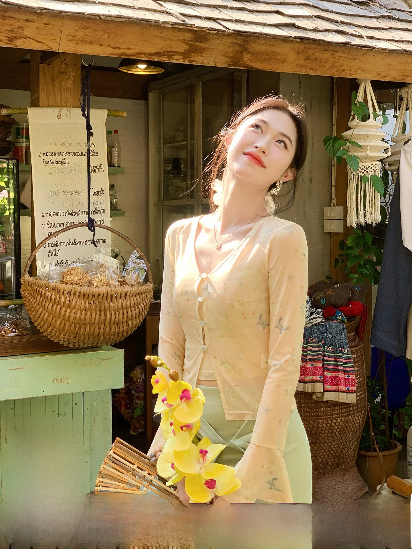 Light Short Open Cardigan Top Women's Slim Fit Vest Set QingXian ZhiHe Wooden Roof Residing Light Fashion Set
Light Short Open Cardigan Top Women's Slim Fit Vest Set QingXian ZhiHe Wooden Roof Residing Light Fashion Set
