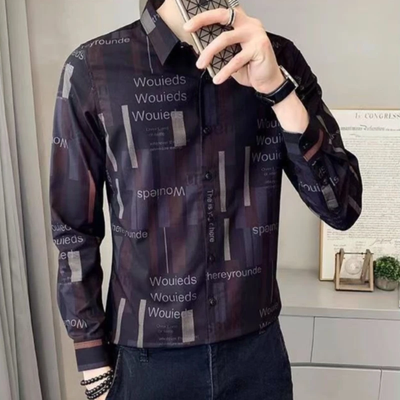 Модная рубашка для парикмахеров для мужчин, с длинным рукавом, облегающая, весенне-осенняя, в корейском стиле, повседневная, универсальная.
Модная рубашка для парикмахеров для мужчин, с длинным рукавом, облегающая, весенне-осенняя, в корейском стиле, повседневная, универсальная.