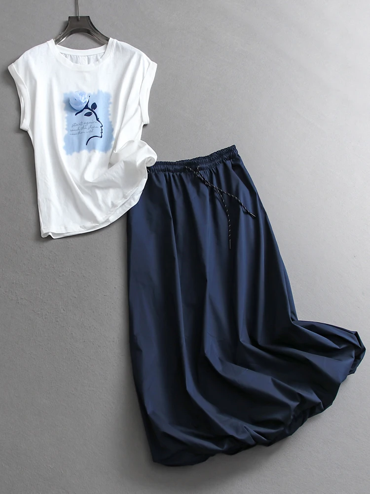 Loose Fit round Neck T-Shirt with Cuffed Shoulder Sleeves Women's Style Cotton Summer Fashion Set including Half Skirt
Loose Fit round Neck T-Shirt with Cuffed Shoulder Sleeves Women's Style Cotton Summer Fashion Set including Half Skirt