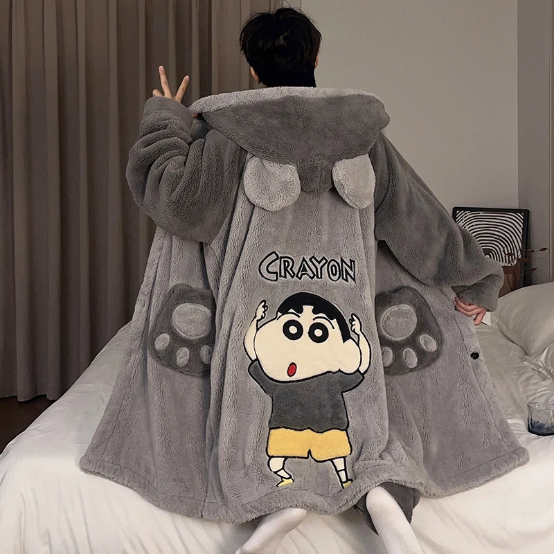 Большой размер карандаш Шин-Чан утолщенный коралловый Fce Spwear мужской зимний халат мультяшный карандаш маленькая новая фланелевая свободная домашняя одежда пижамы
Большой размер карандаш Шин-Чан утолщенный коралловый Fce Spwear мужской зимний халат мультяшный карандаш маленькая новая фланелевая свободная домашняя одежда пижамы