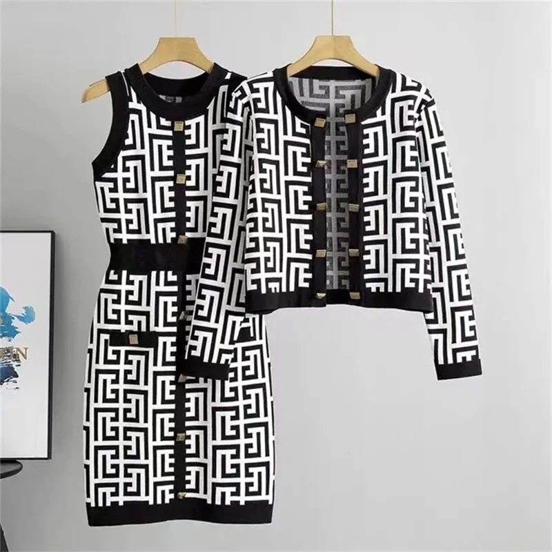 Fashion Jacquard Knitted Sweater Set Dress Women 2024 New Spring Autumn Winter Suit Cardigan Sweater @ Vest Dress Two-Piece Set
Fashion Jacquard Knitted Sweater Set Dress Women 2024 New Spring Autumn Winter Suit Cardigan Sweater @ Vest Dress Two-Piece Set