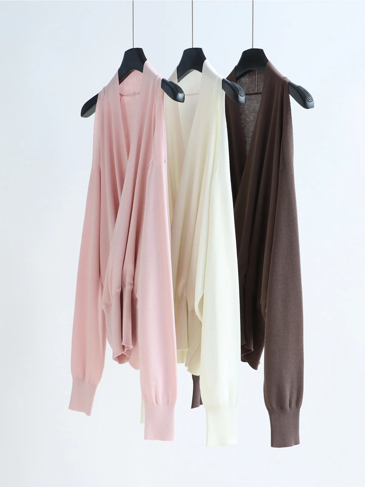 Dave&Di Knitted long sleeved top with lazy waist, early spring Lyocell cover, 26 new products
Dave&Di Knitted long sleeved top with lazy waist, early spring Lyocell cover, 26 new products