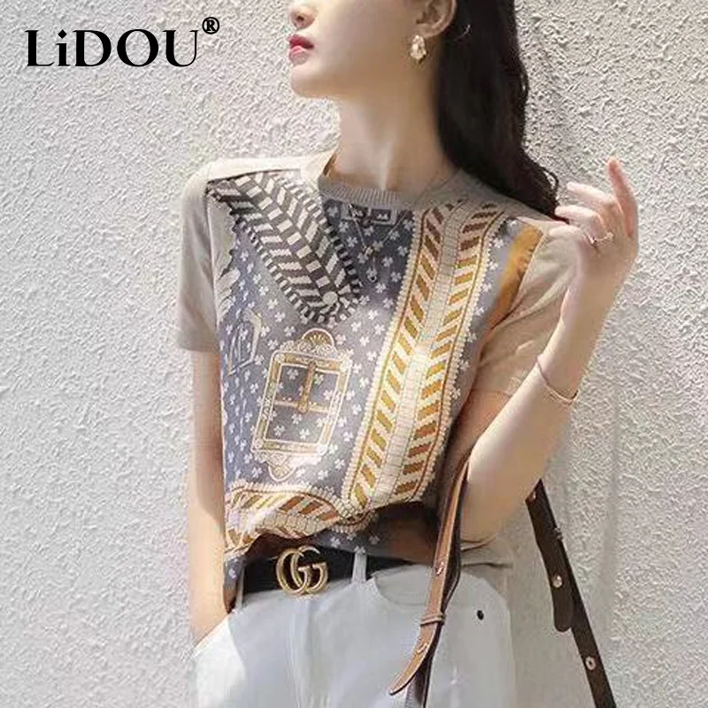 2023 Summer New Screw Thread Round Neck Vintage Printing T-Shirts Women Fashion Casual Patchwork Pullovers Korean Style Tops
2023 Summer New Screw Thread Round Neck Vintage Printing T-Shirts Women Fashion Casual Patchwork Pullovers Korean Style Tops