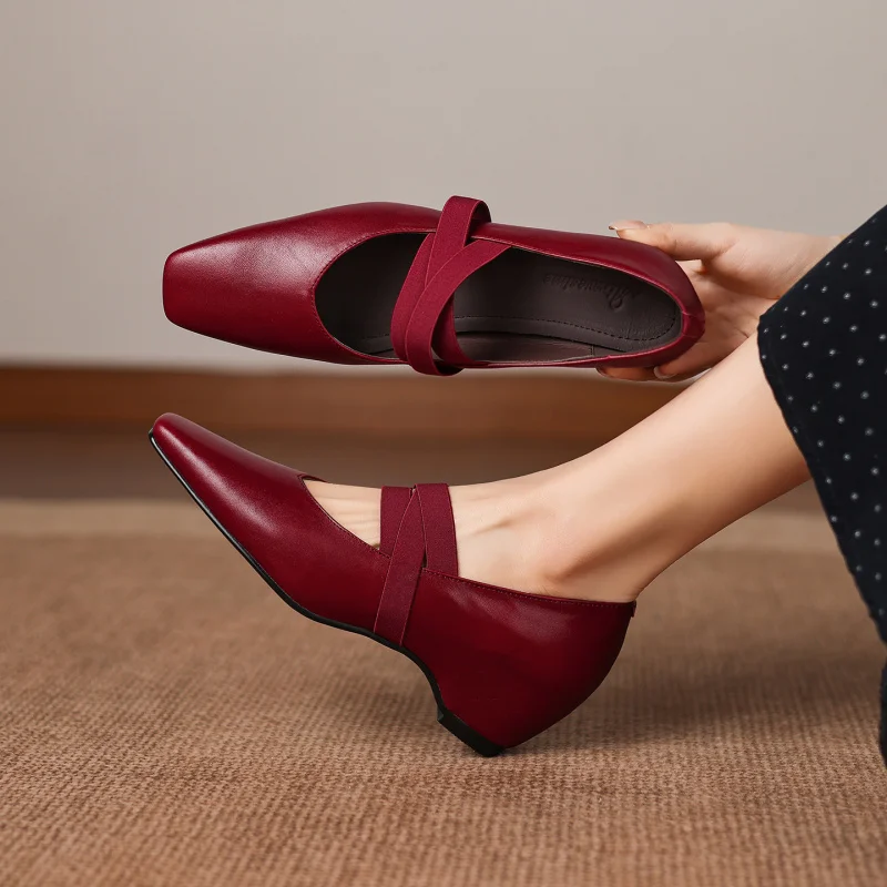 New Women's High Quality Ballet Flat Mary Jane Shoes Genuine Leather Increased Height Commuter Cross Band Style Versatile Shoes
New Women's High Quality Ballet Flat Mary Jane Shoes Genuine Leather Increased Height Commuter Cross Band Style Versatile Shoes