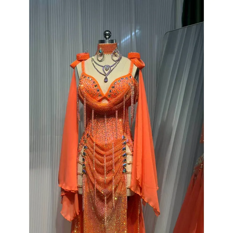 customized Belly dance costume Oriental dance dress performance costume bra long skirt
customized Belly dance costume Oriental dance dress performance costume bra long skirt