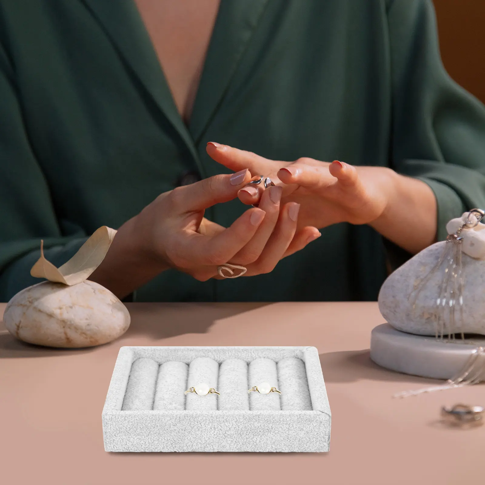 Compact Lint Jewelry Tray Multiple Sections Rings Earrings Holder Jewelry Organizer Display Tray for Vanity Travel Storage
Compact Lint Jewelry Tray Multiple Sections Rings Earrings Holder Jewelry Organizer Display Tray for Vanity Travel Storage