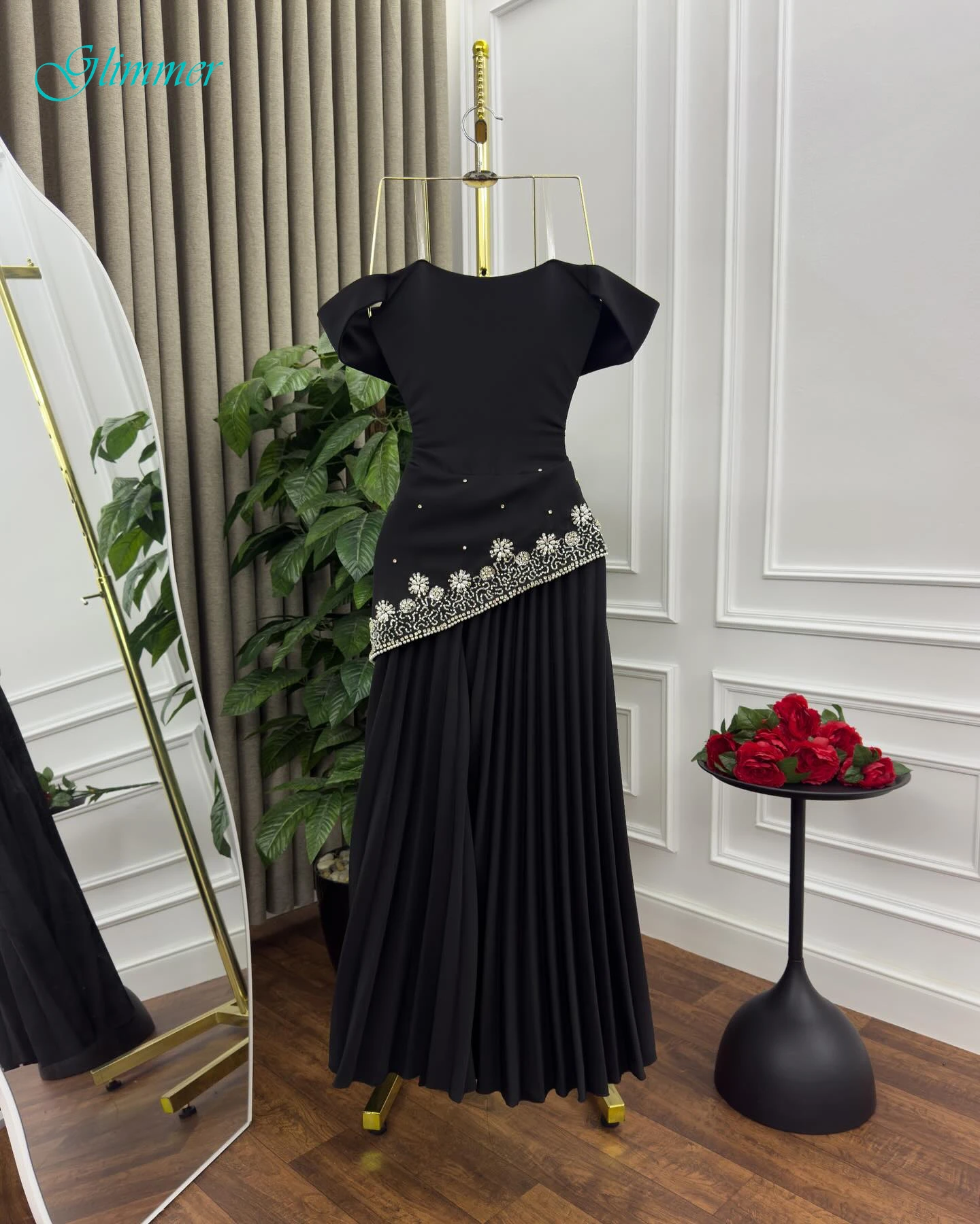 Customized A-Line Boat Neck Elegant Formal Evening Dress and Fashion Temperament Party Gowns High Quality Delicate Prom Dress
Customized A-Line Boat Neck Elegant Formal Evening Dress and Fashion Temperament Party Gowns High Quality Delicate Prom Dress
