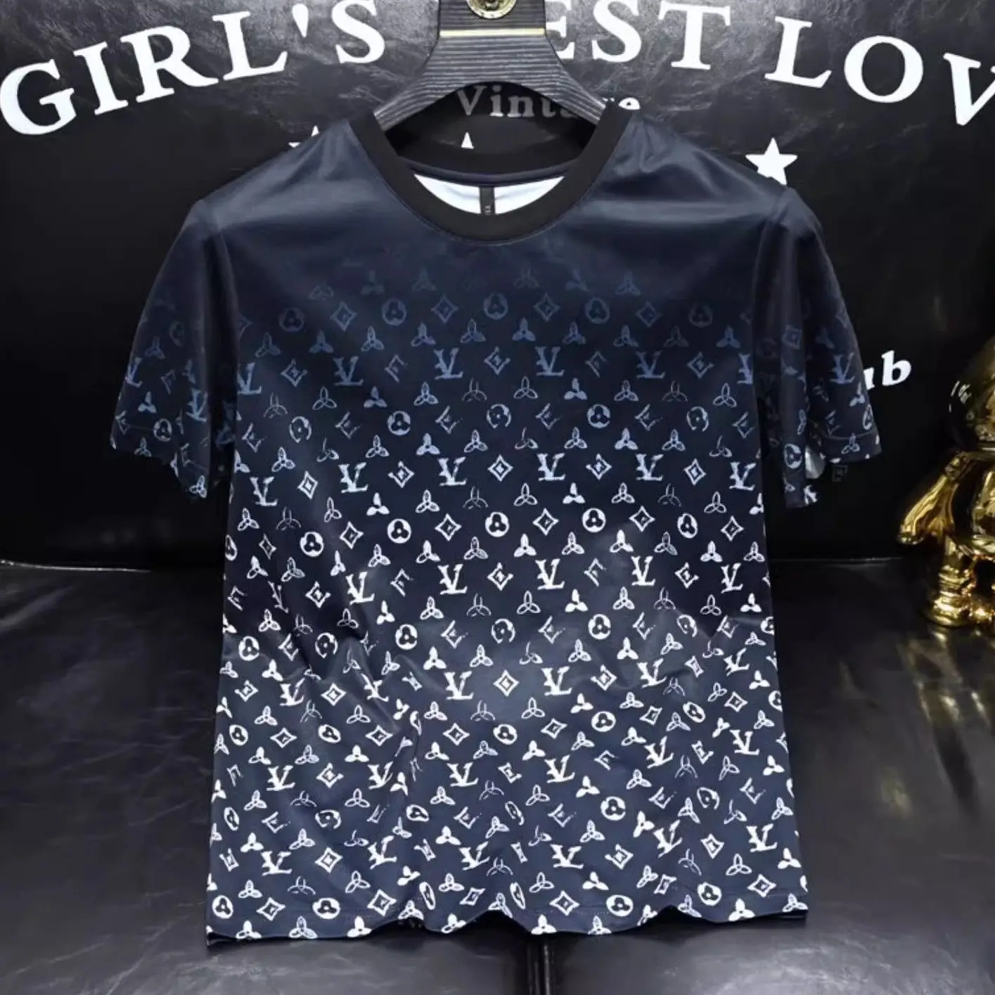 2025 men's short-sleeved new summer printed round neck half-sleeved trendy T-shirt large size versatile
2025 men's short-sleeved new summer printed round neck half-sleeved trendy T-shirt large size versatile