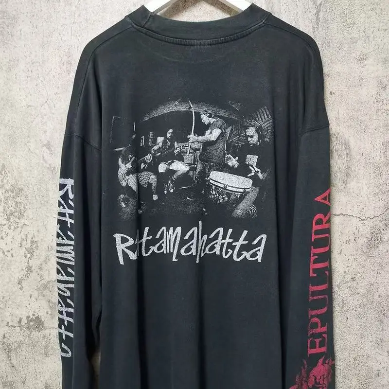 Gothic Retro Letter Print Casual Loose Long Sleeve Men Street Hip Hop Harajuku Y2K Fashion Round Neck Top Women ropa hombre
Gothic Retro Letter Print Casual Loose Long Sleeve Men Street Hip Hop Harajuku Y2K Fashion Round Neck Top Women ropa hombre